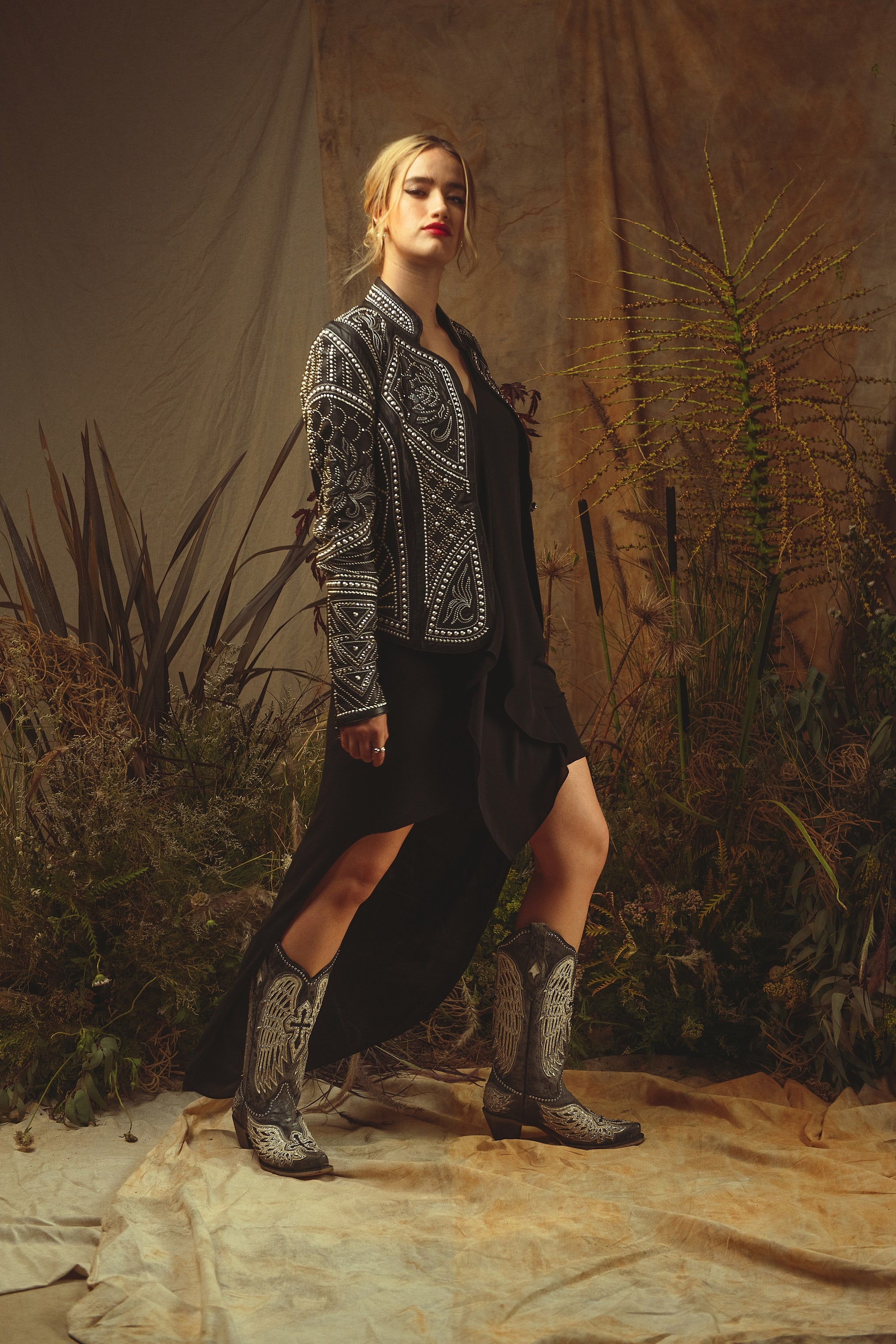 Corral | Cross & Wings Overlay & Embroidery & Studs | Square Toe